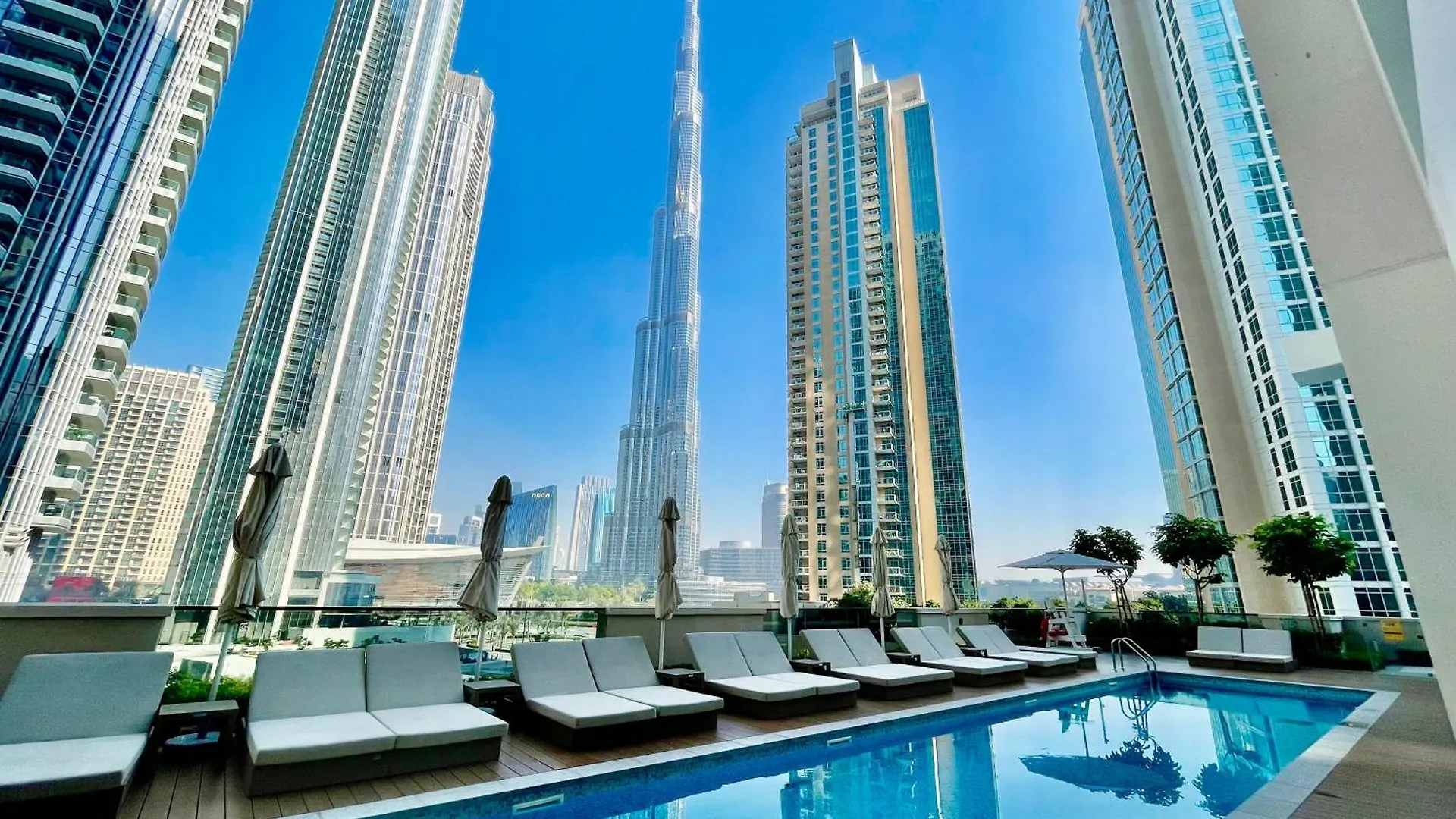 Chic Luxe 2Br I High Floor L By Burj Khalifa & Dubai Mall I Pool L Gym 0*,  United Arab Emirates